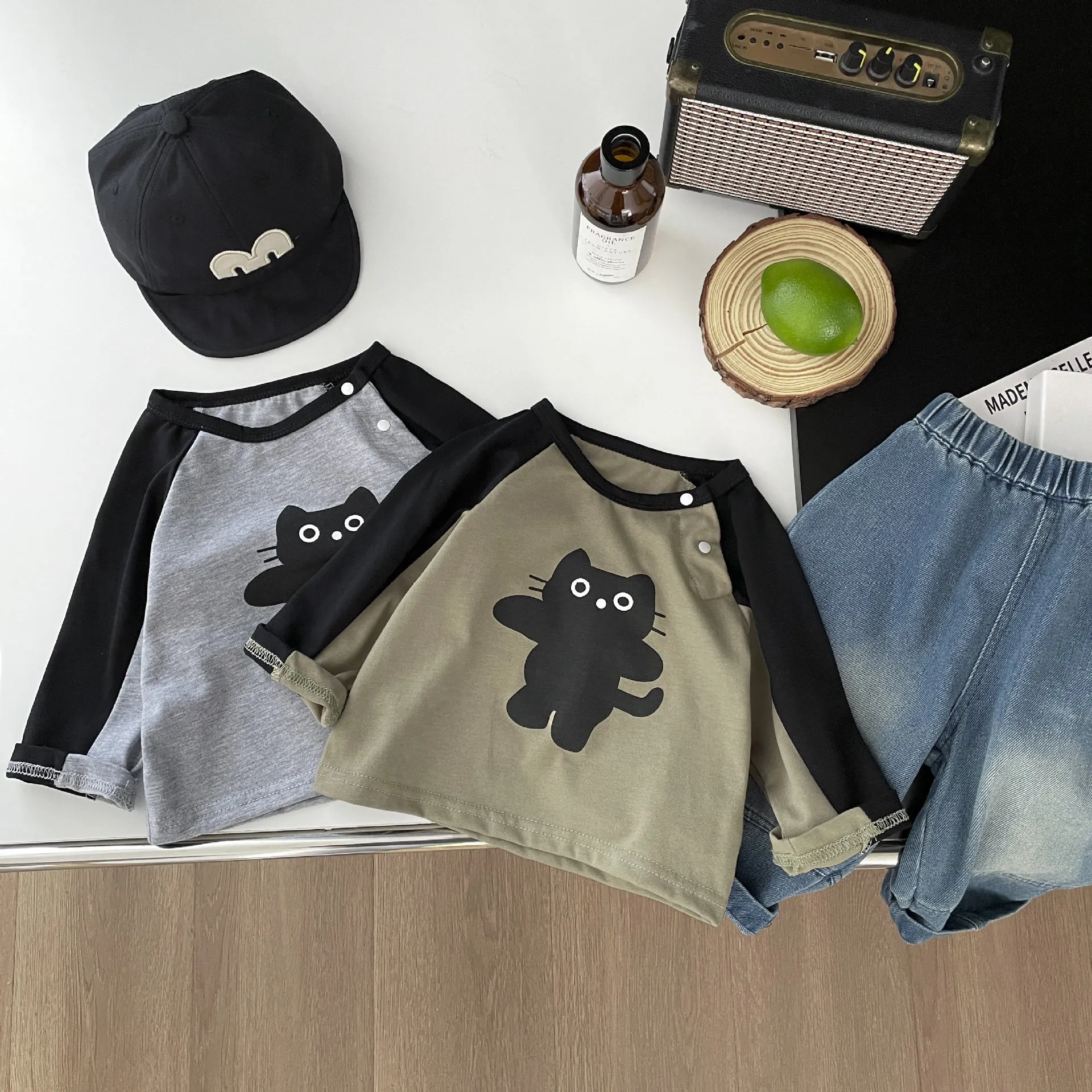 【73-110cm】可愛い カジュアル 配色 動物柄 長袖 ラウンドネック Tシャツ