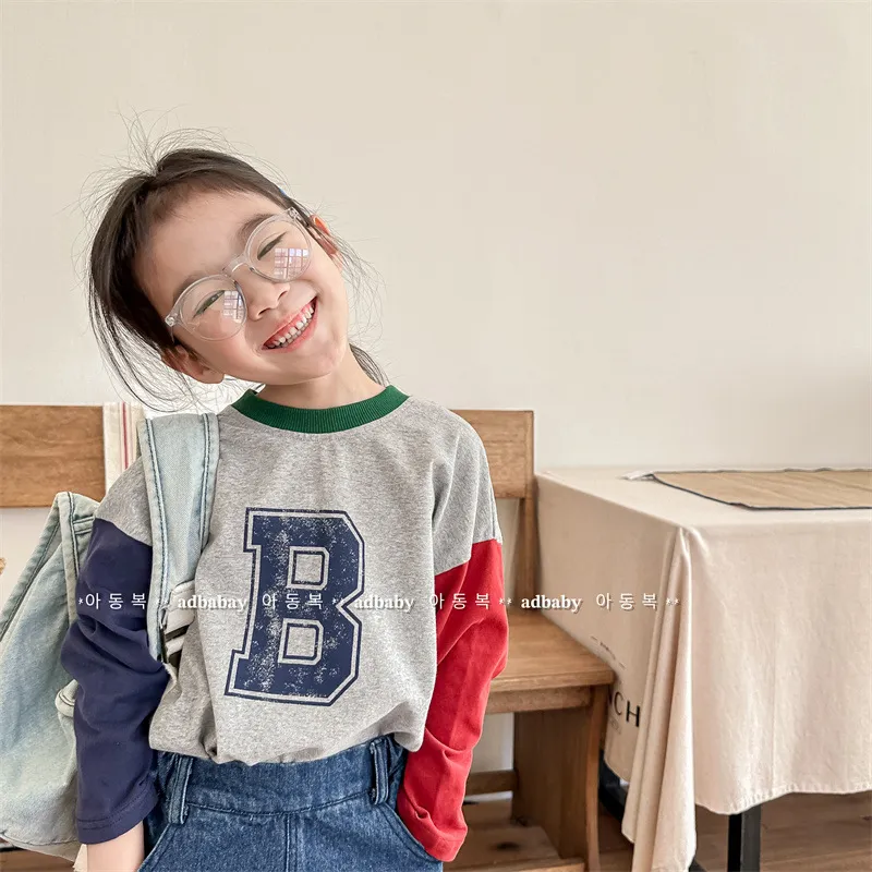 【80-130cm】大人気  シンプル  合わせやすい 通学 アルファベット 配色 可愛い  男の子  女の子 トレーナー