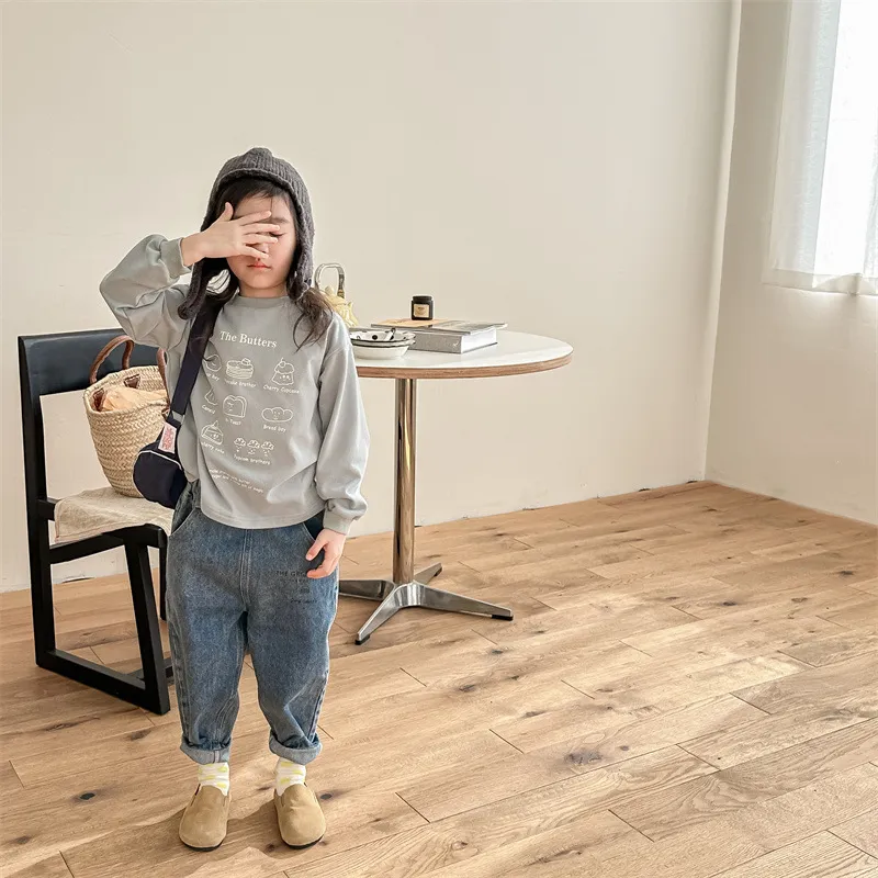 【80-130cm】売れ筋  合わせやすい カジュアル アルファベット カートゥーン 可愛い  女の子 長袖 Ｔシャツ