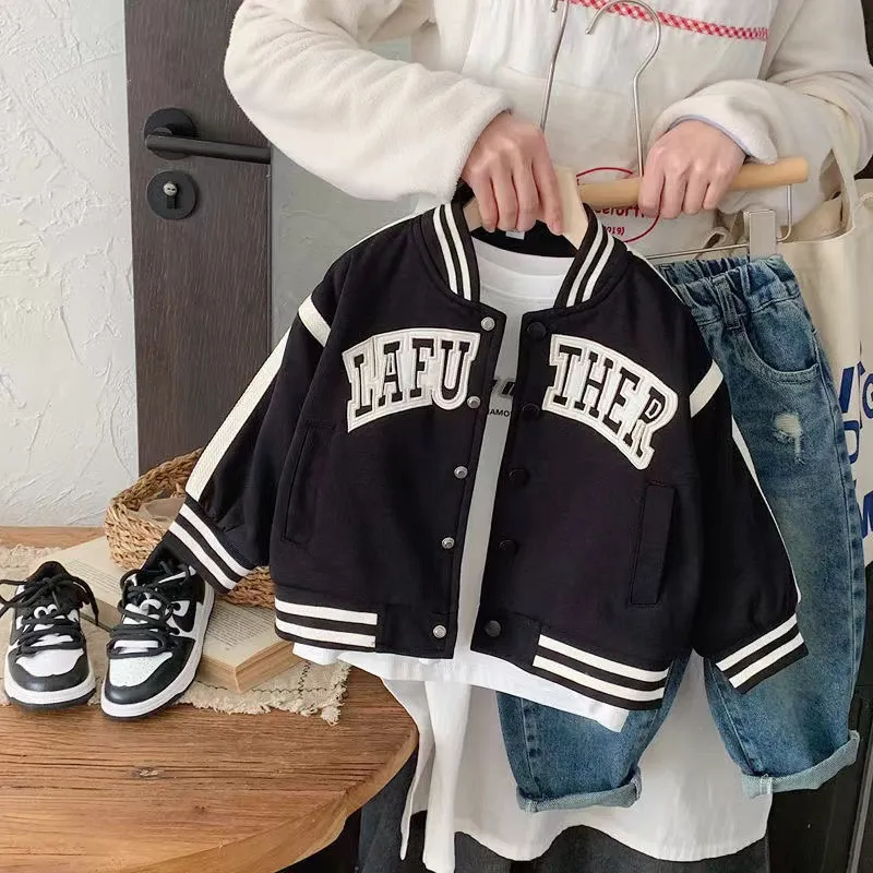 【90-140cm】超人気商品 売れ筋  ファッション  カジュアル  合わせやすい  クール  男の子 アウター