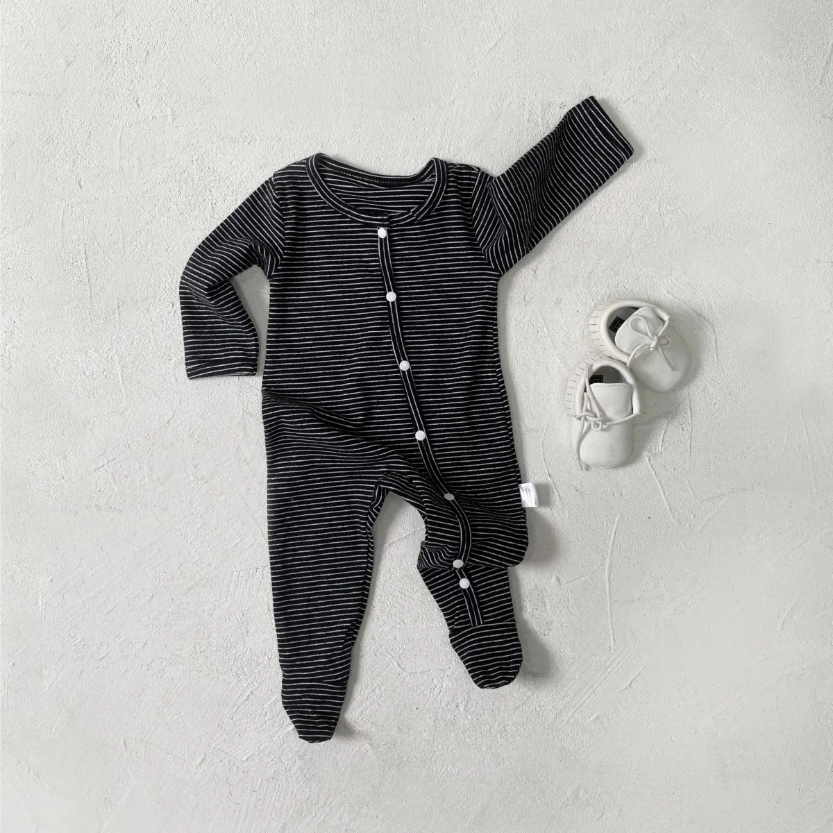 【66-90cm】人気商品 シンプル 日常 肌に優しい 着やすい ボーダー柄 ベビー 長袖 ロンパース