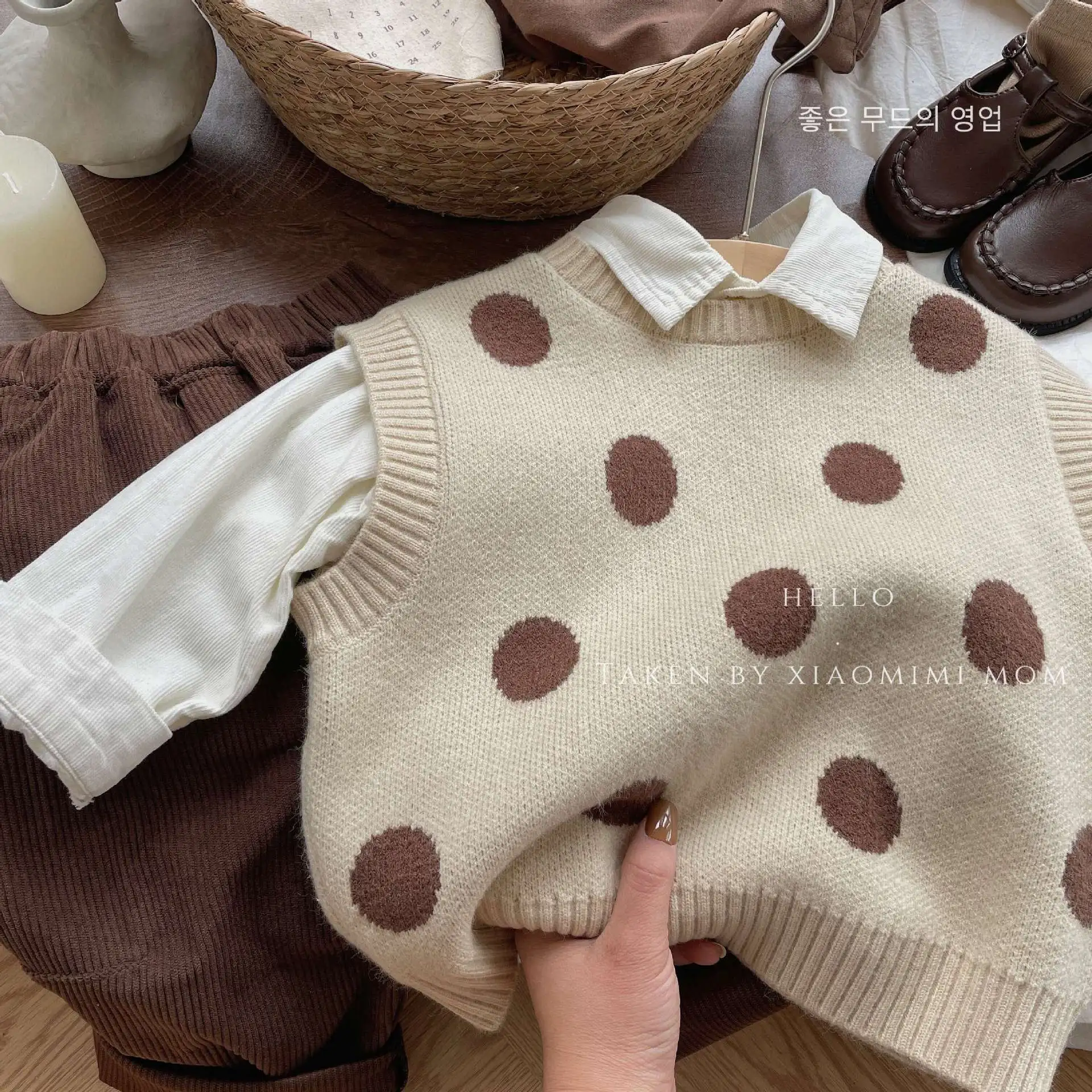【90-130cm】人気商品 可愛い 合わせやすい  シンプル  レトロ 水玉  女の子 タンクトップ