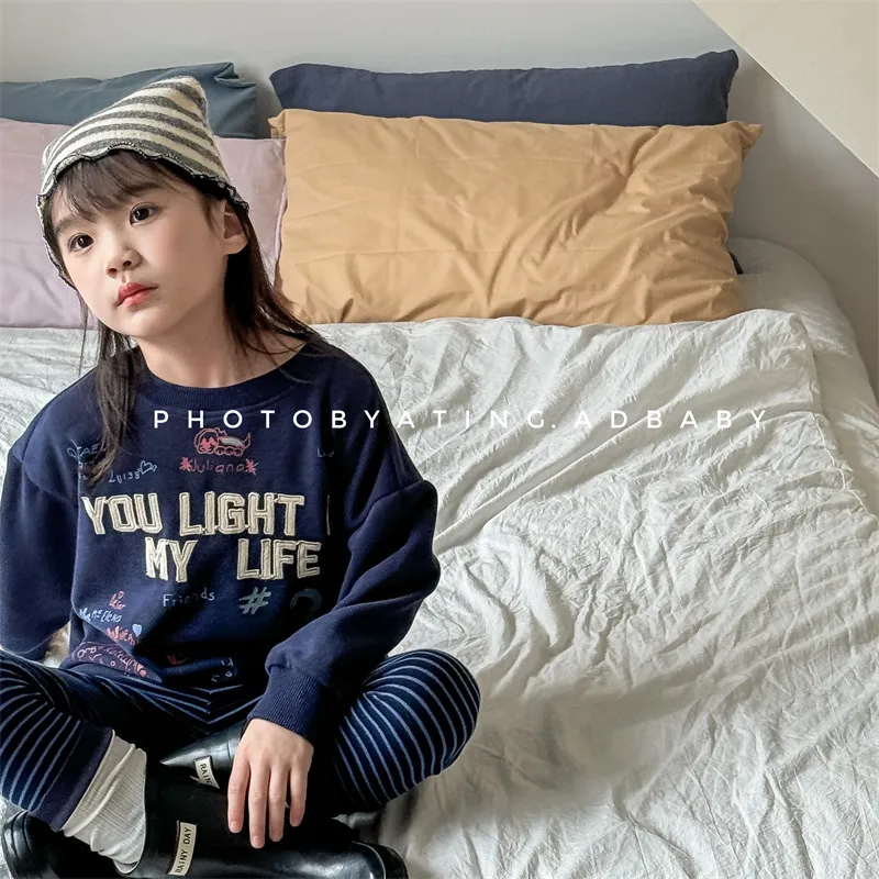 【80-130cm】おすすめ 大人気 合わせやすい カジュアル 個性 アルファベット カラフル 男の子 女の子 トレーナー