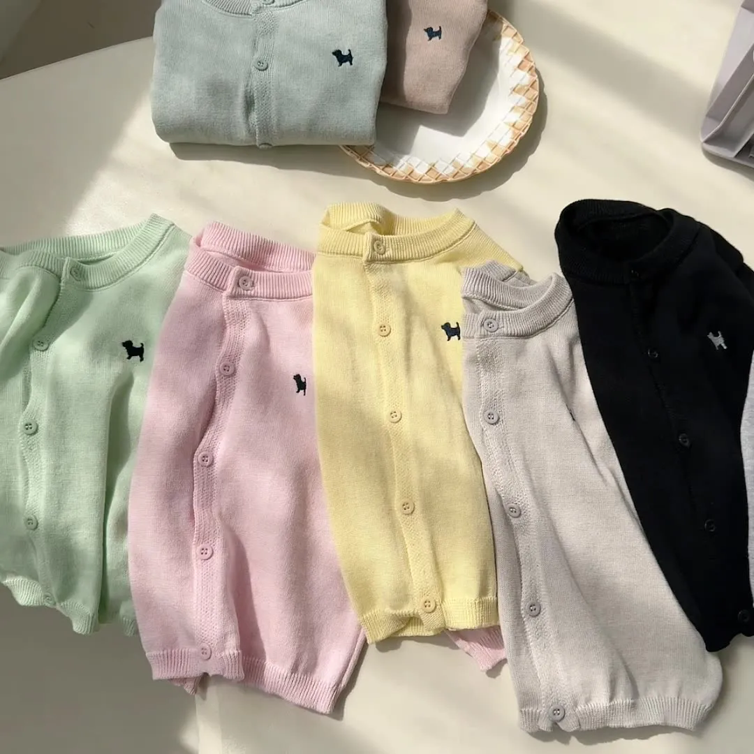【90-160cm】人気商品 シンプル  定番  合わせやすい  日常  無地  多色選べる  男の子 女の子  カーディガン