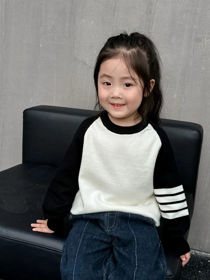 【90-160cm】絶対後悔しない 毎日着たくなる  シンプル  学園風  合わせやすい  配色  男の子 女の子  セーター
