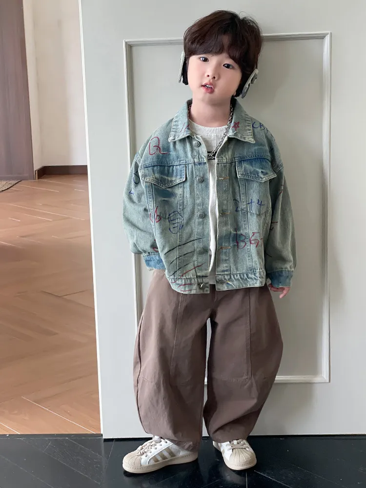 【90-150cm】おすすめ 大人気 ファッション カジュアル クール 合わせやすい 男の子 デニム アウター