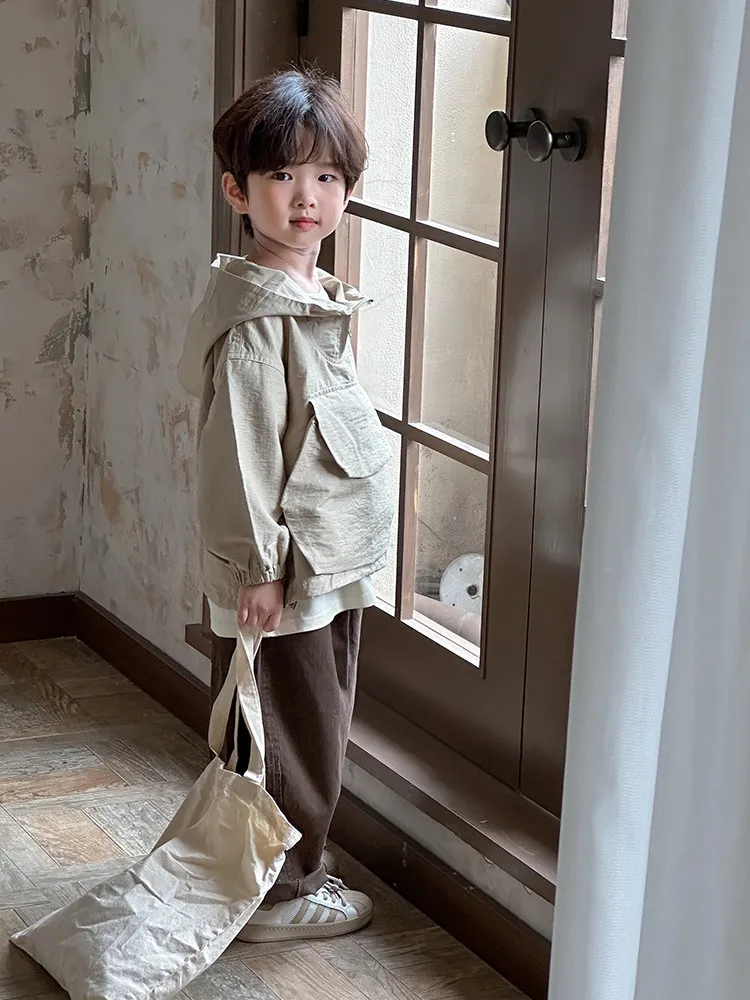 【90-150cm】人気上昇中  秋新作  カッコイイ  おしゃれ  ファッション  無地  男の子  パーカー
