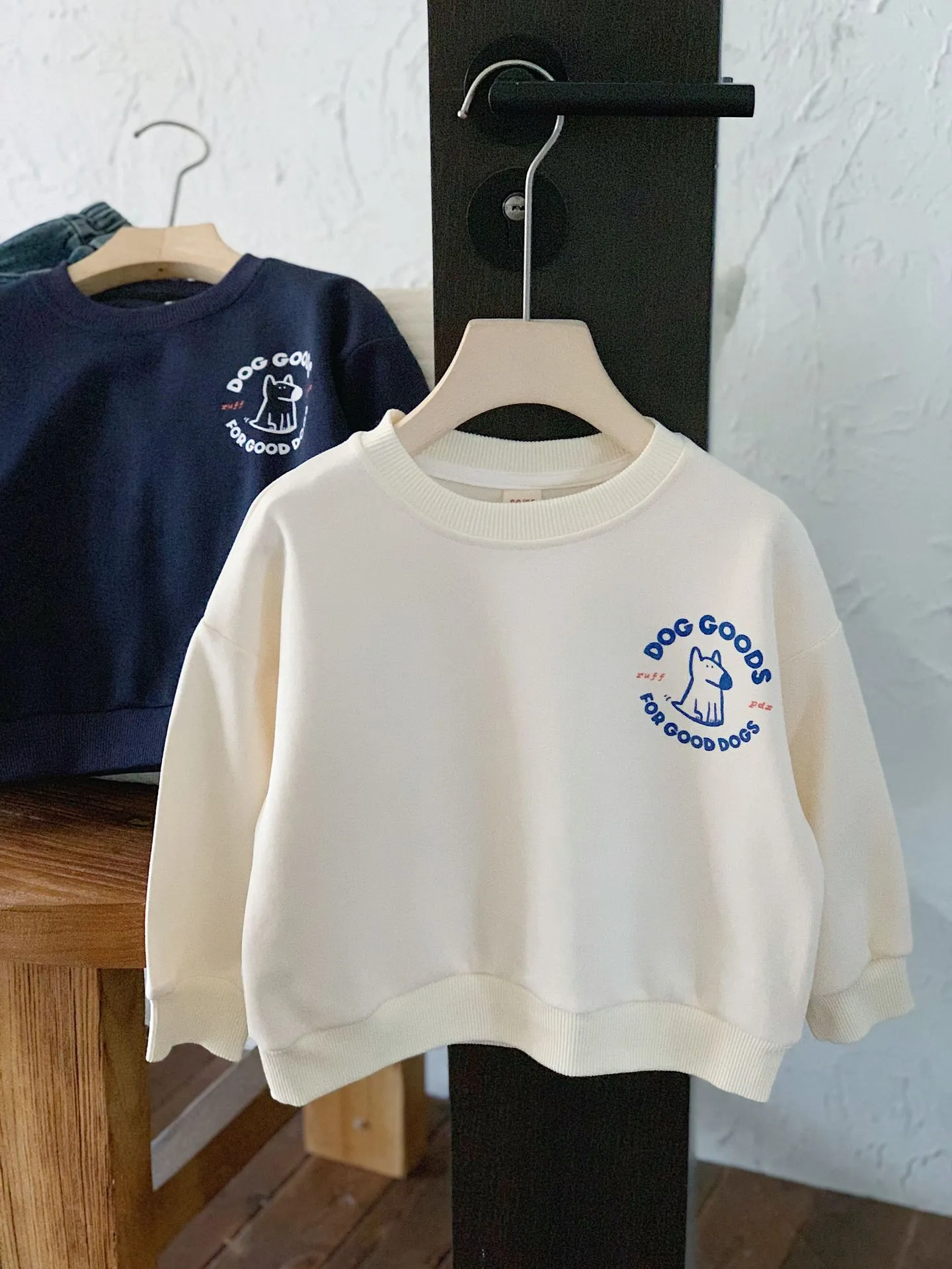 【90-140cm】絶対欲しい！トレンド 着心地良い バイカラー カジュアル 合わせやすい トレーナー