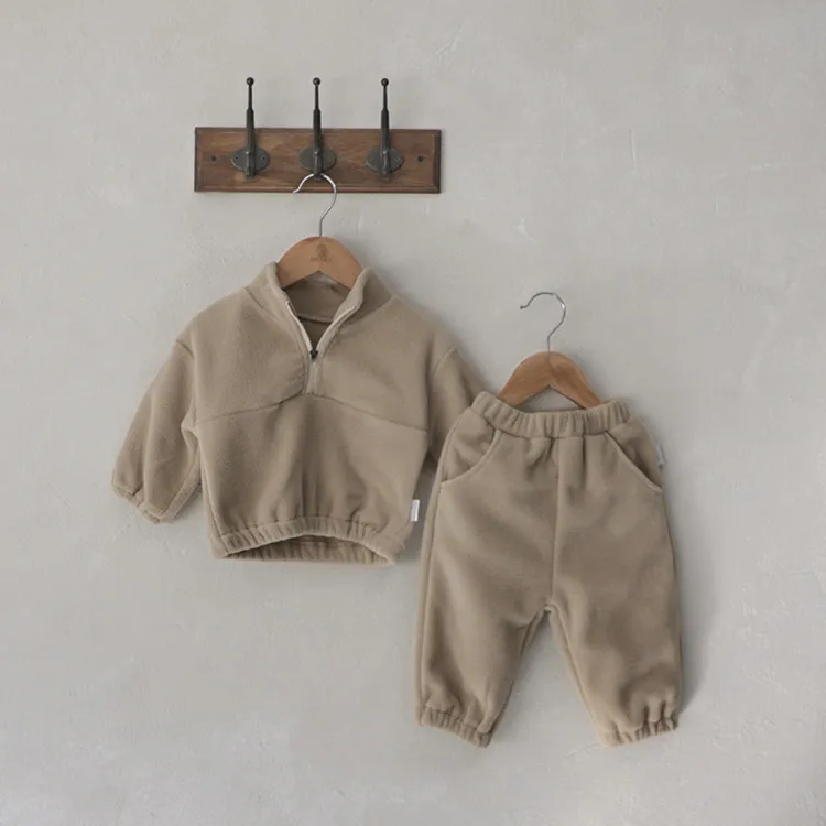 【73-130cm】二点セット 人気商品 ファッション おしゃれ スタンドネック 多色選べる トレーナー+パンツ=セットアップ