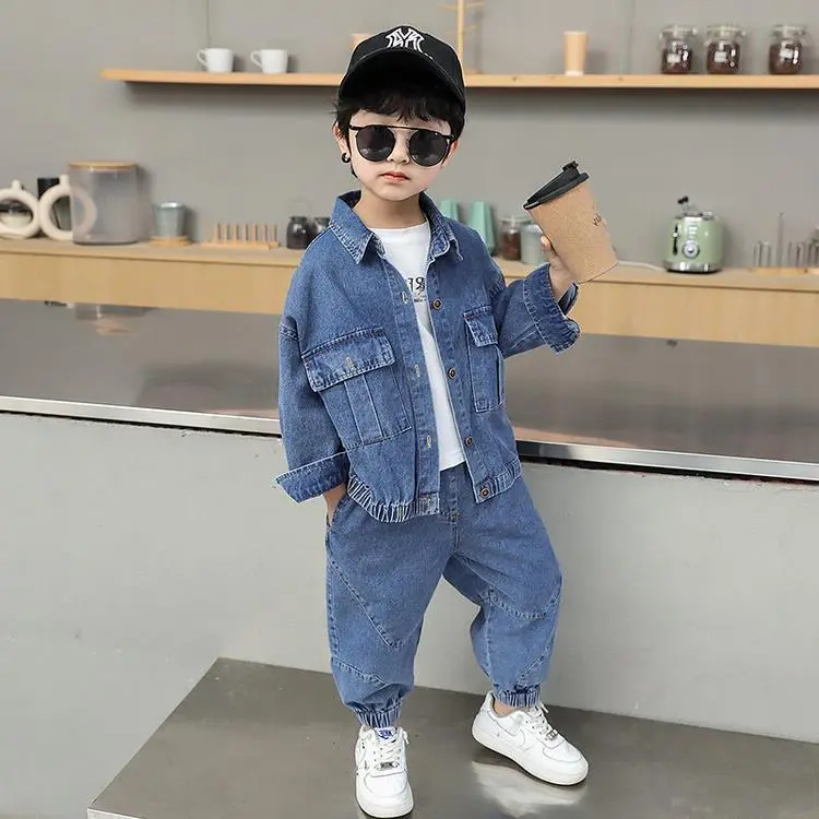 【90-150cm】二点セット 超人気商品   定番  カジュアル  ファッション  男の子  デニム アウター＋パンツ＝セットアップ