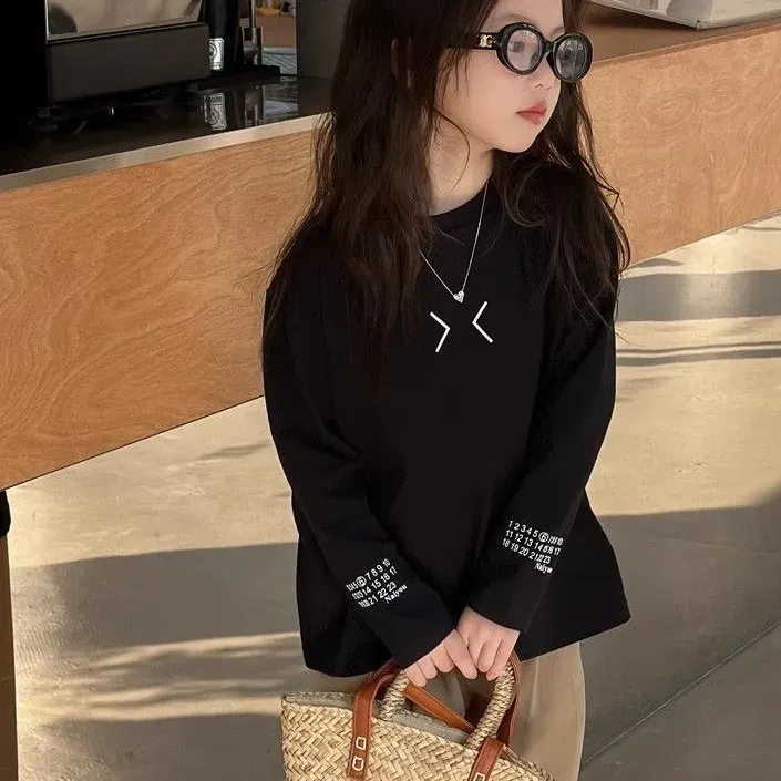 【100-160cm】大人気 毎日着たくなる カジュアル シンプル きれいめ 女の子 長袖 Ｔシャツ