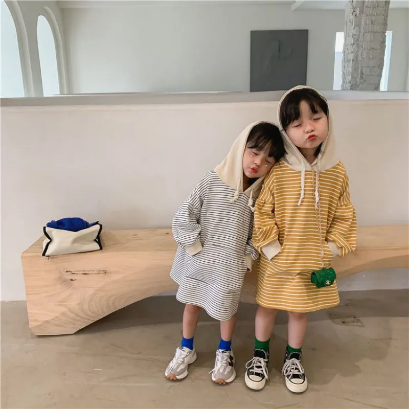 【90-130cm】絶対流行  秋新作  ファッション  カジュアル  ボーダー柄  フード付き  女の子 長袖 ワンピース