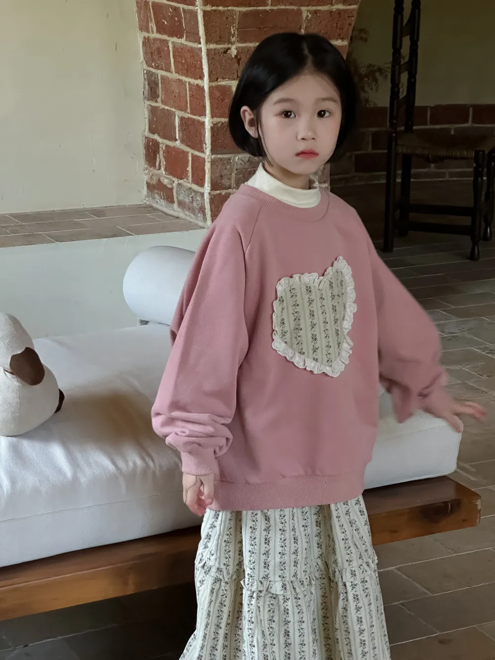 【90-150cm】着回し力抜群  合わせやすい  スウィート カジュアル ガーリッシュ 女の子 トレーナー