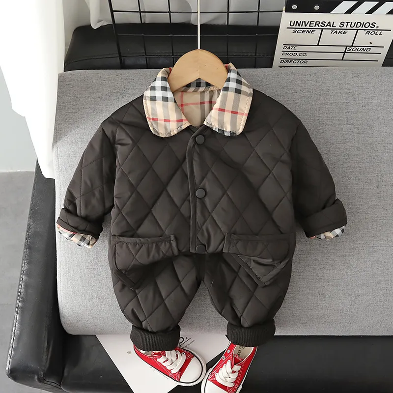 【80-120cm】二点セット 存在感アップ 定番 シンプル 大人気 秋冬 防寒 トップス+パンツ セットアップ