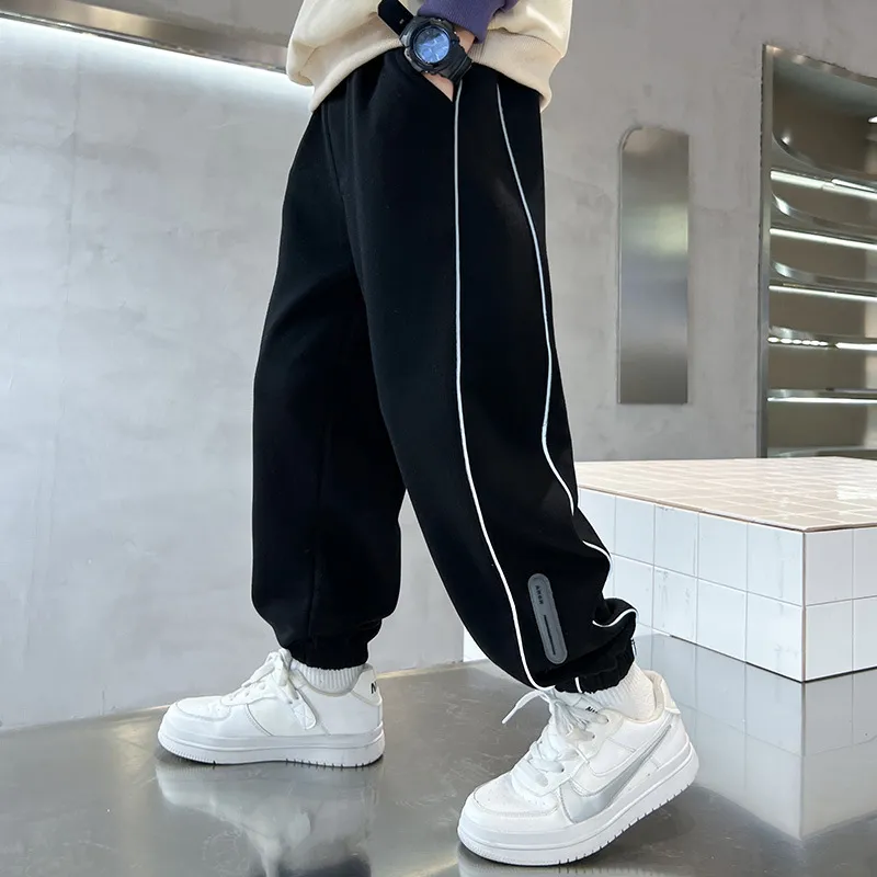 【120-170cm】長ズボン 男の子 トレンド 履きやすい 動きやすい カッコイイ 人気 合わせやすい カジュアルパンツ