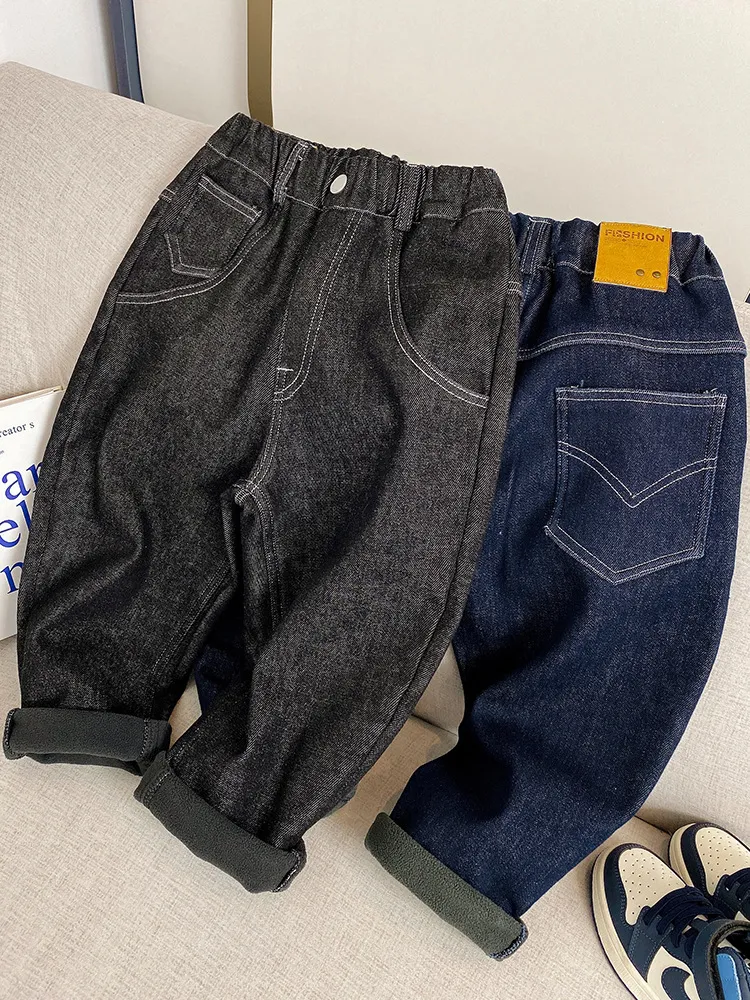 【110-160cm】話題沸騰中 カジュアル シンプル 合わせやすい 男の子 デニムパンツ