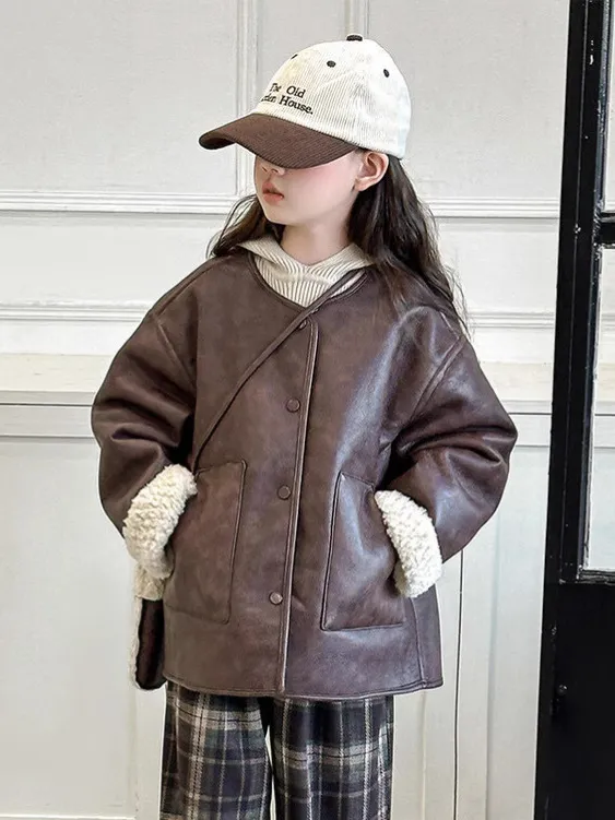 【120-170cm】絶対欲しい！カジュアル 定番 合わせやすい 人気 暖い 女の子 レザー アウター
