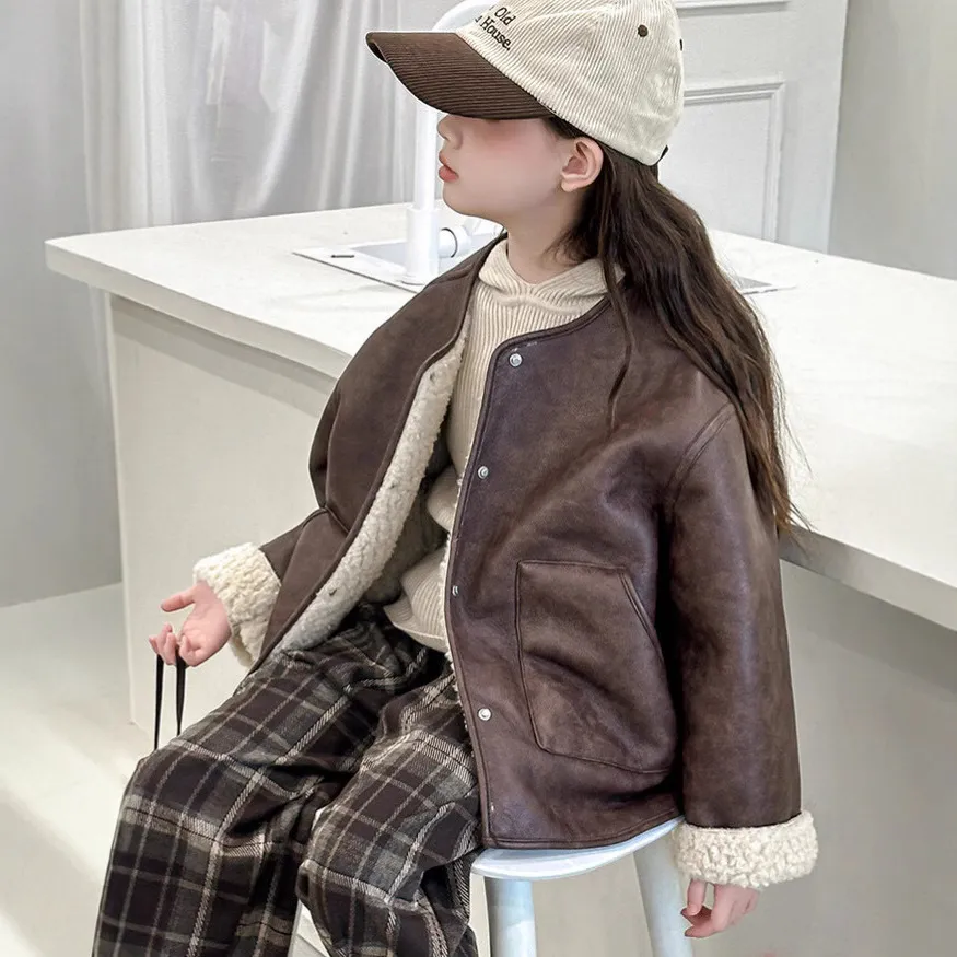 【120-170cm】絶対欲しい！カジュアル 定番 合わせやすい 人気 暖い 女の子 レザー アウター