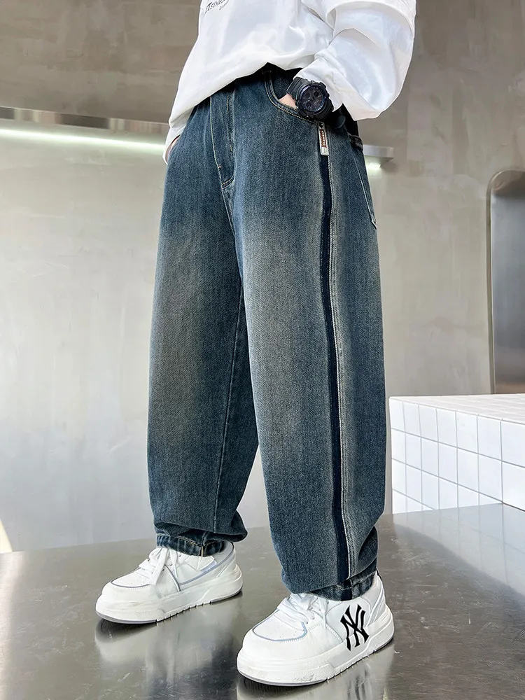 【120-170cm】絶対見逃さないで 大人気 カジュアル 合わせやすい 男の子 デニム パンツ