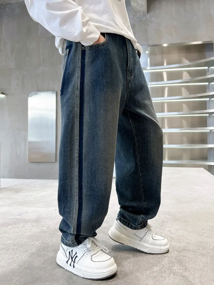 【120-170cm】絶対見逃さないで 大人気 カジュアル 合わせやすい 男の子 デニム パンツ