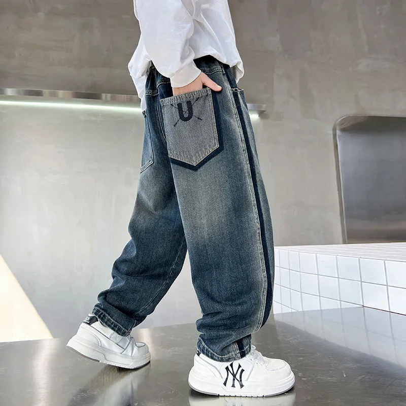 【120-170cm】絶対見逃さないで 大人気 カジュアル 合わせやすい 男の子 デニム パンツ