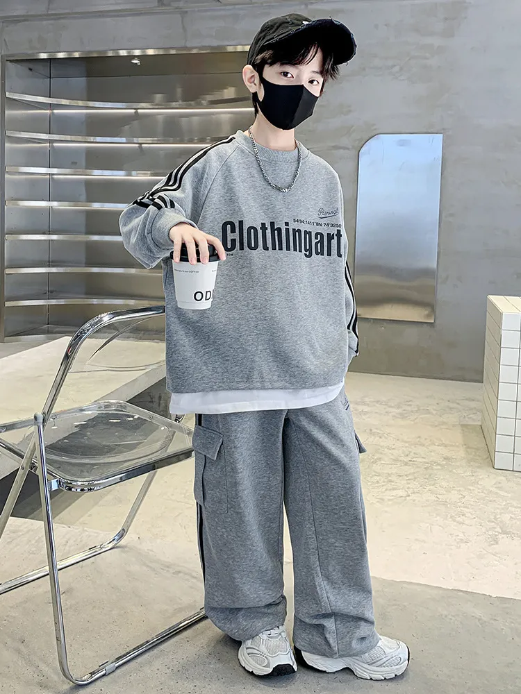 【120-170cm】二点セット 超人気商品 スポーツ カジュアル 男の子 トレーナー＋パンツ セットアップ