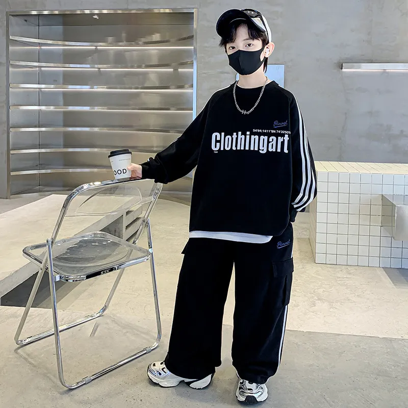 【120-170cm】二点セット 超人気商品 スポーツ カジュアル 男の子 トレーナー＋パンツ セットアップ
