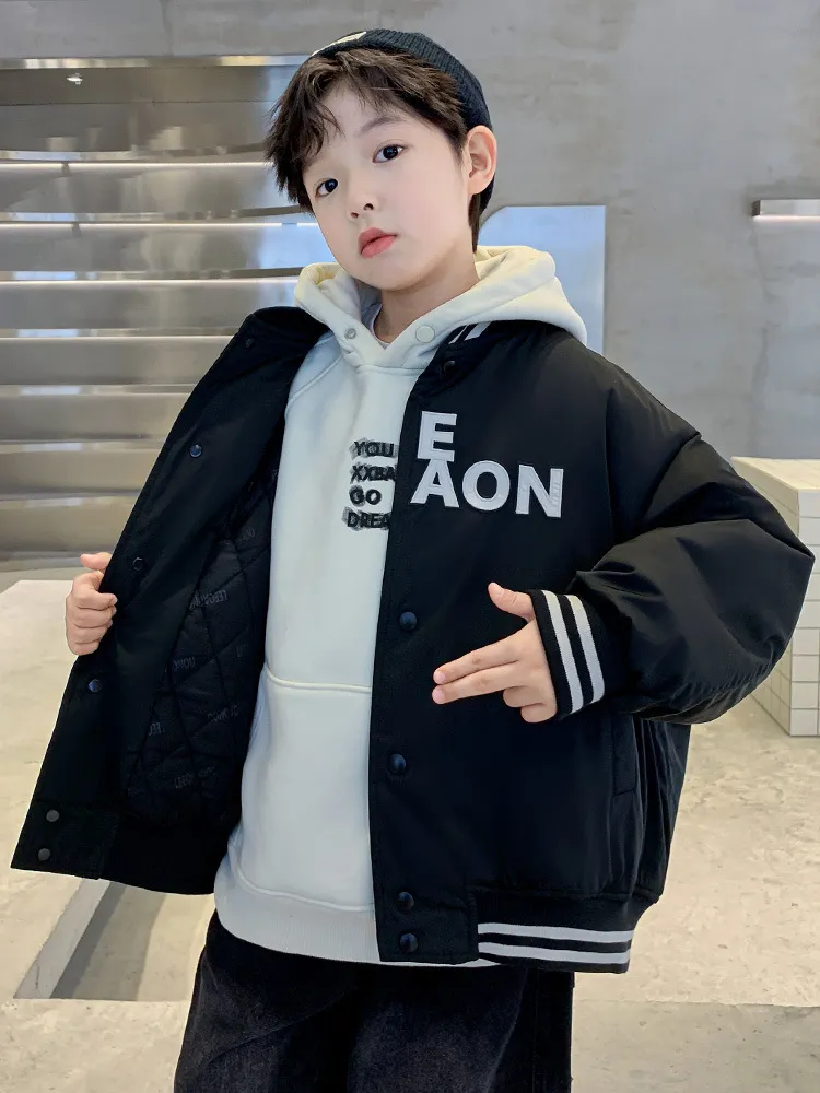 【120-170cm】着回し最強 合わせやすい アルファベット カジュアル 男の子 中綿 アウター
