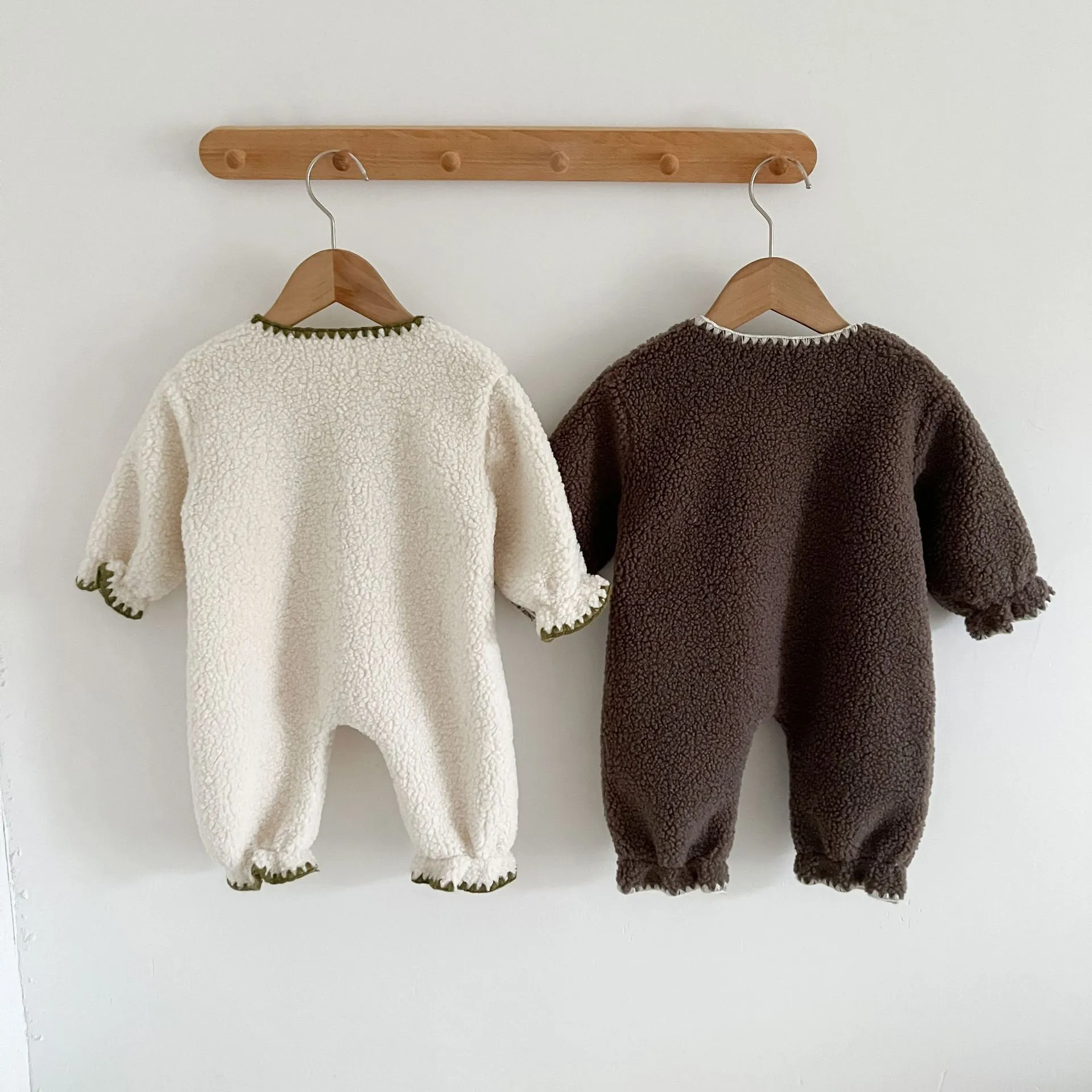 【66-100cm】絶対欲しい 大人気 肌に優しい もこもこ あったか ベビー 長袖 ロンパース
