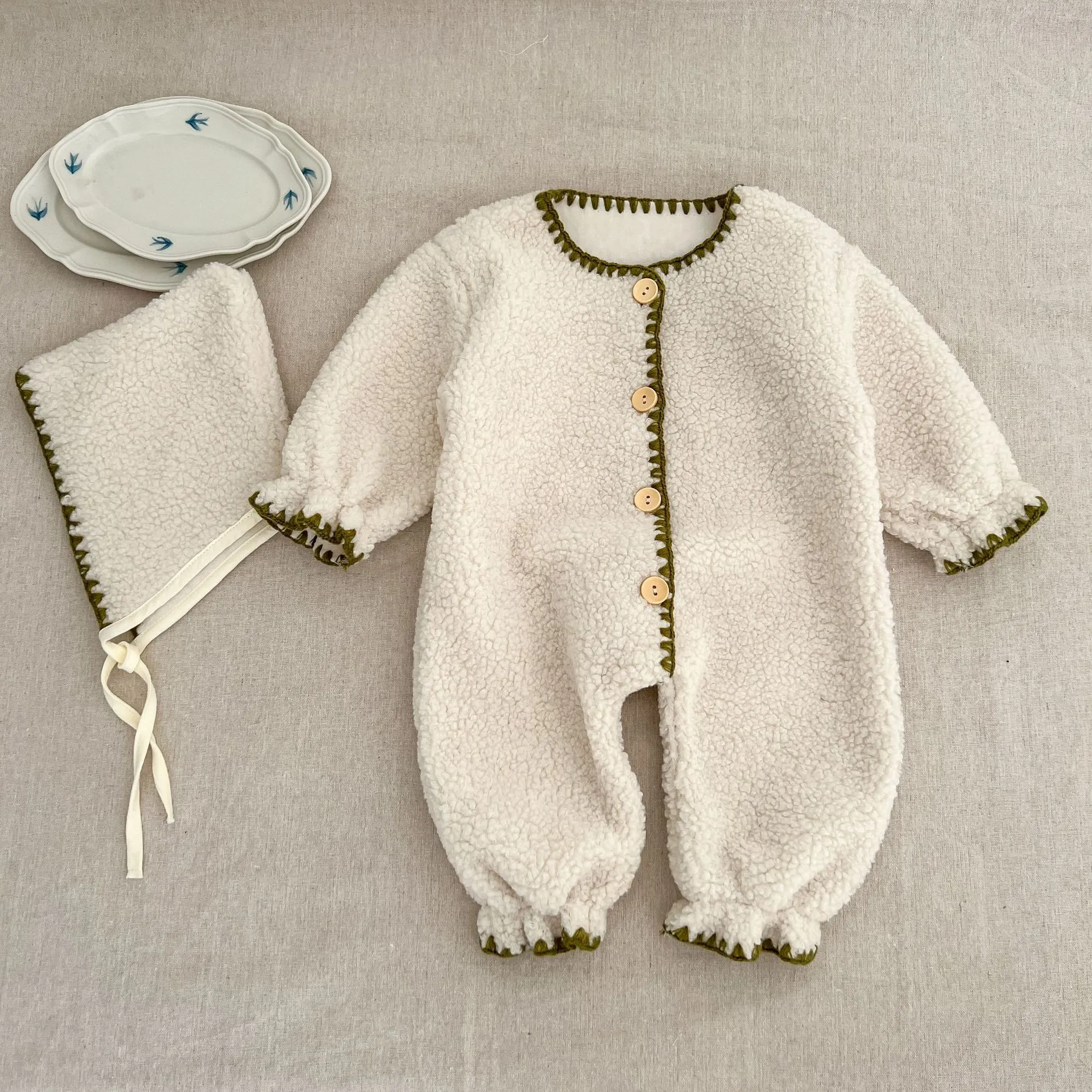 【66-100cm】絶対欲しい 大人気 肌に優しい もこもこ あったか ベビー 長袖 ロンパース