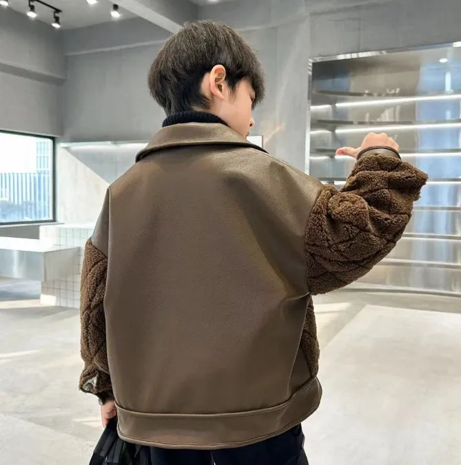 【100-170cm】着回し力抜群 大注目 カジュアル 切り替え 合わせやすい 男の子 レザージャケット