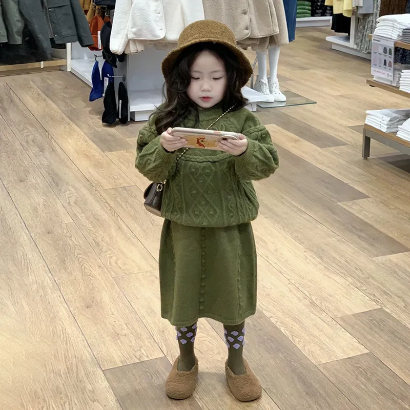 【90-140cm】二点セット ins風 ファッション ガーリッシュ 女の子 ニット セーター＋スカート セットアップ