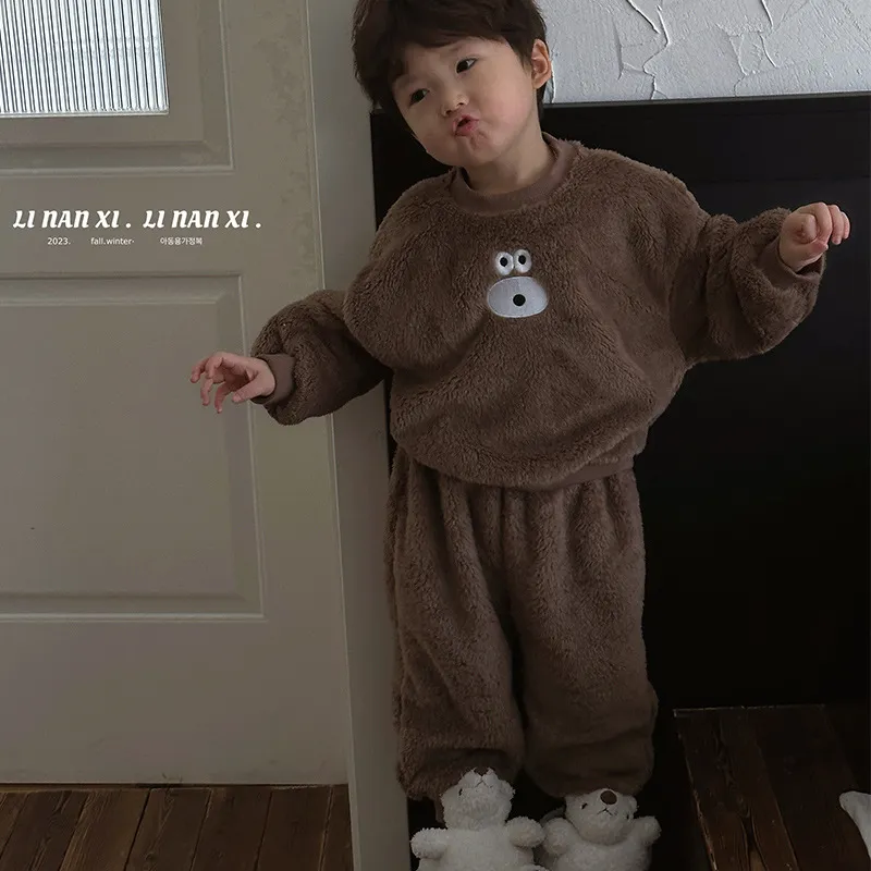 【90-130cm】大好評 ふわふわ 着心地良い 女の子 男の子 防寒 ルームウェア