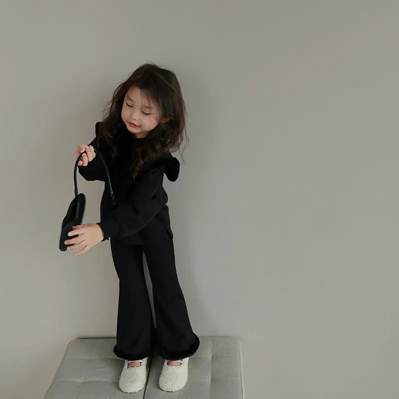 【90-140cm】二点セット 大活躍 スウィート フェミニン 女の子 トップス＋ボトムス セットアップ