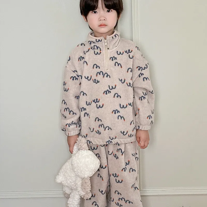 【90-160cm】超人気 ふわふわ 着心地良い トレンド スタンドネック 肌触り良い ルームウェア