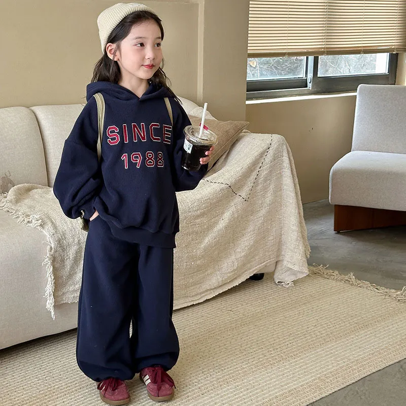 【110-160cm】二点セット 着心地良い 定番 おしゃれ カジュアル 女の子 トップス+ボトムス セットアップ