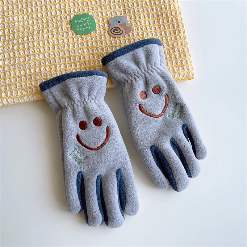 【激安1円！！】超人気商品 売れ筋 おしゃれ 可愛い 子供 防寒 手袋
