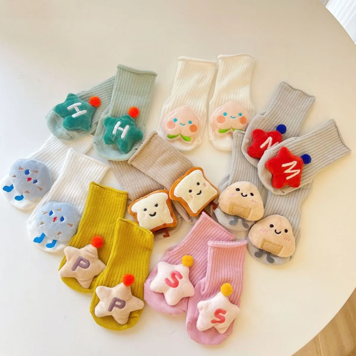 【激安1円!!】おしゃれ 可愛い カートゥーン 人気 履きやすい 靴下 ベビー ソックス